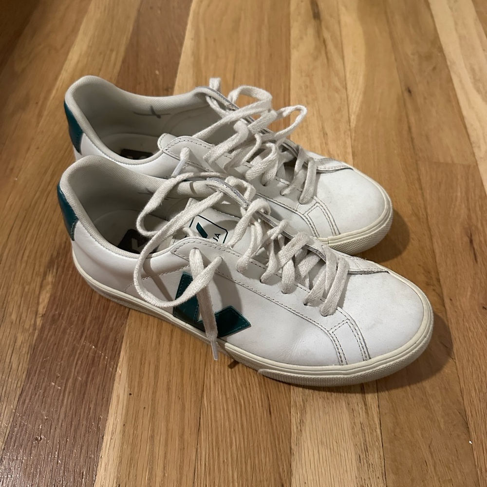 Veja Campo Sneakers